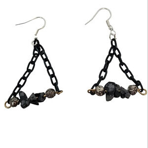 SNOWFLAKE OBSIDIAN CHIP Chain Triangle EARRINGS
